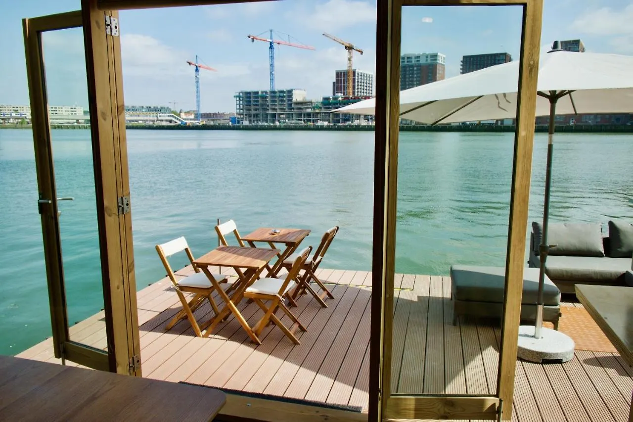 Wikkelboat Nr5 At Floating Rotterdam Rijnhaven别墅 度假居